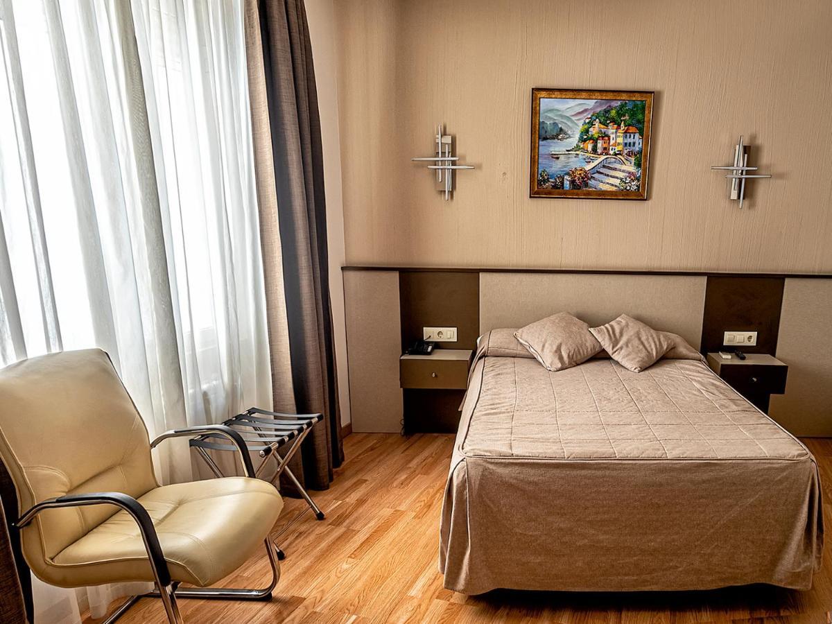Hostal Real 아랑페즈 외부 사진