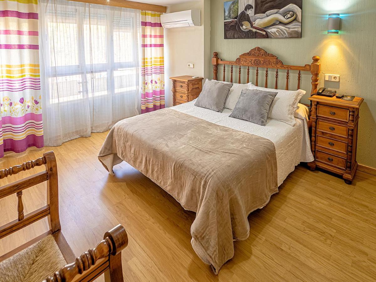 Hostal Real 아랑페즈 외부 사진